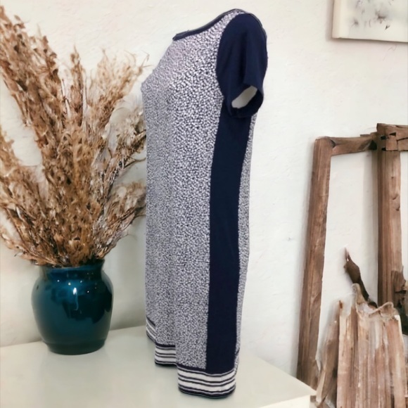 MICHAEL MICHAEL KORS MIDI BLUE AND WHITE FLORAL SHORT SLEEVE DRESS SIZE SMALL - Picture 2 of 11